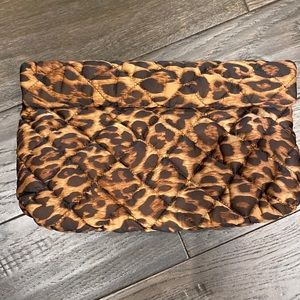 Animal print quilted clutch/crossbody nwt
